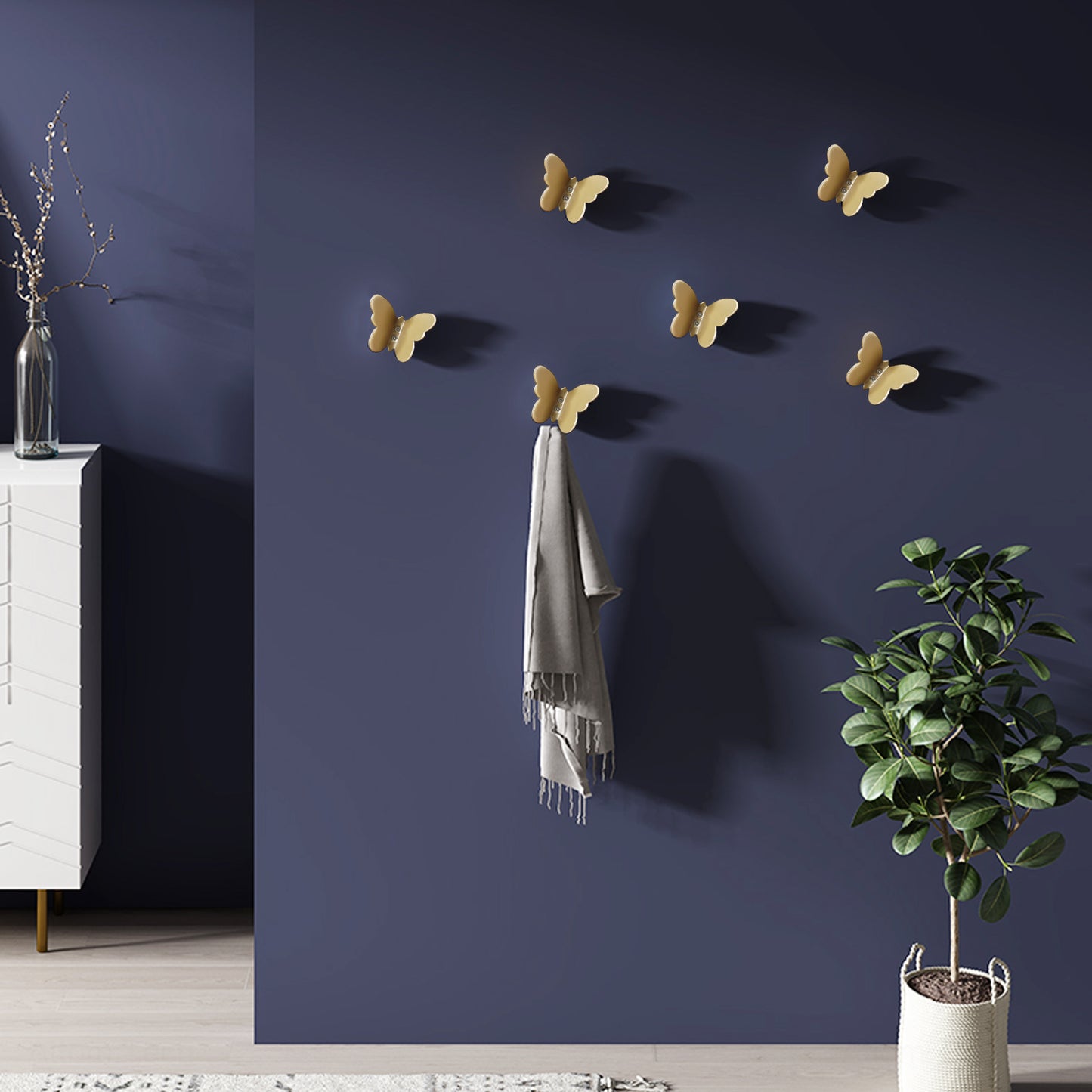 2PCS Butterfly Coat Hooks Matte Brass Decorative Wall Mounted Multifunctional