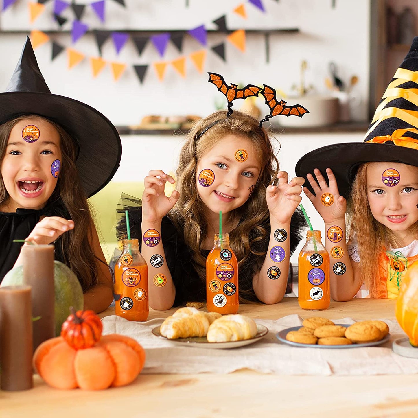 1000PCS Self-Adhesive Happy Halloween Stickers (Large 1.5"+Small 1") 15 Assorted