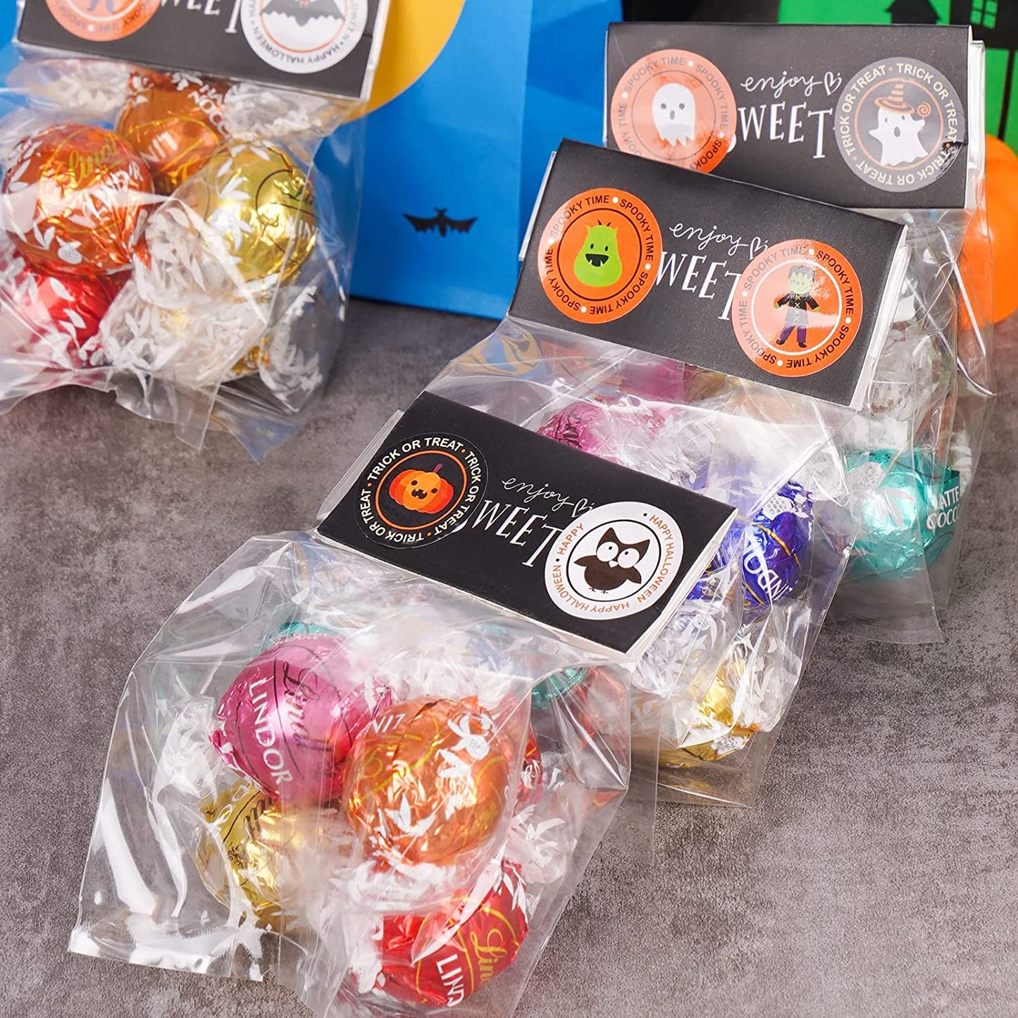 500PCS 1" Self-Adhesive Halloween Stickers Small Round Label Roll 9 Designs