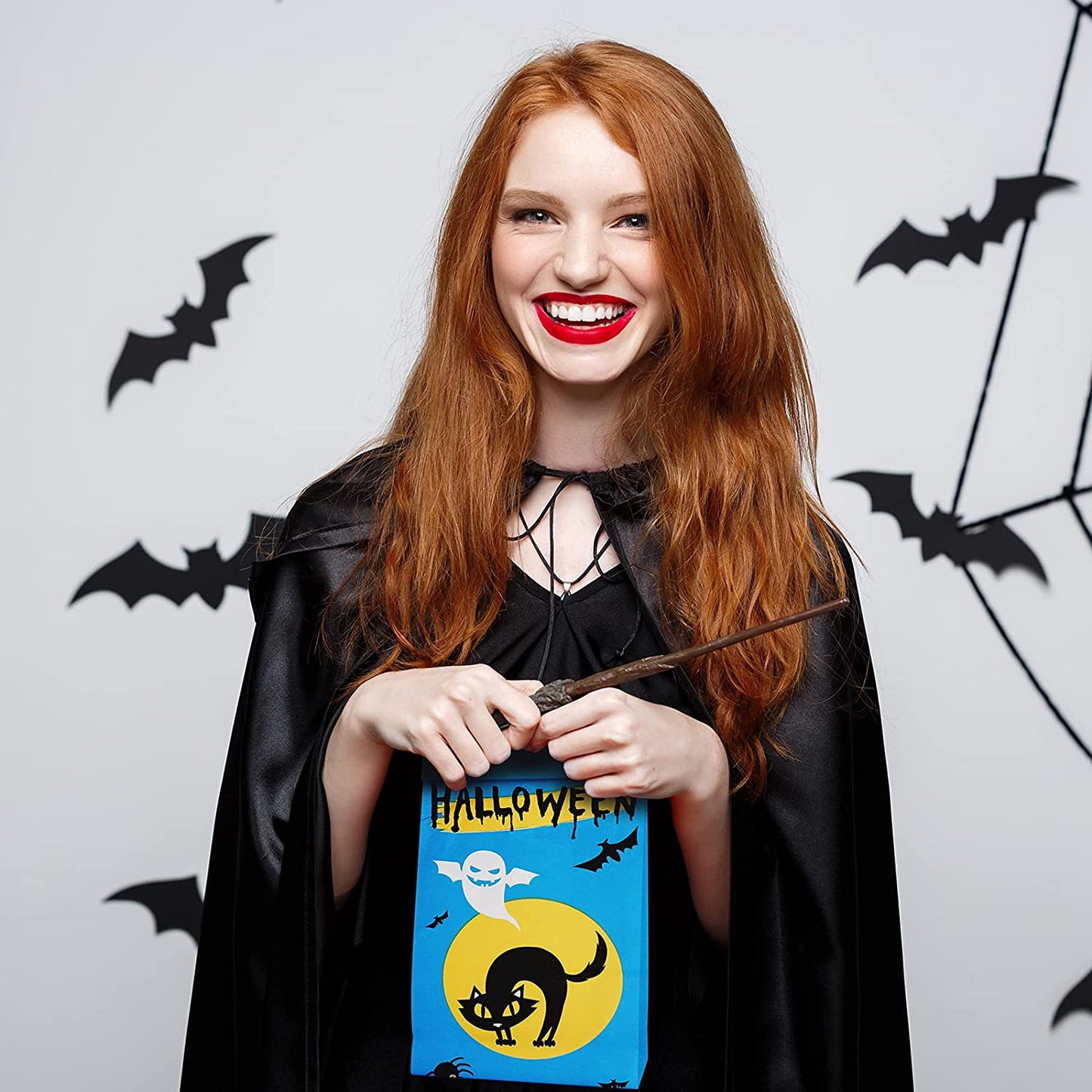 32PCS Halloween Treat Paper Bags 36PCS 1" Round Sticker Assorted Designs Holiday