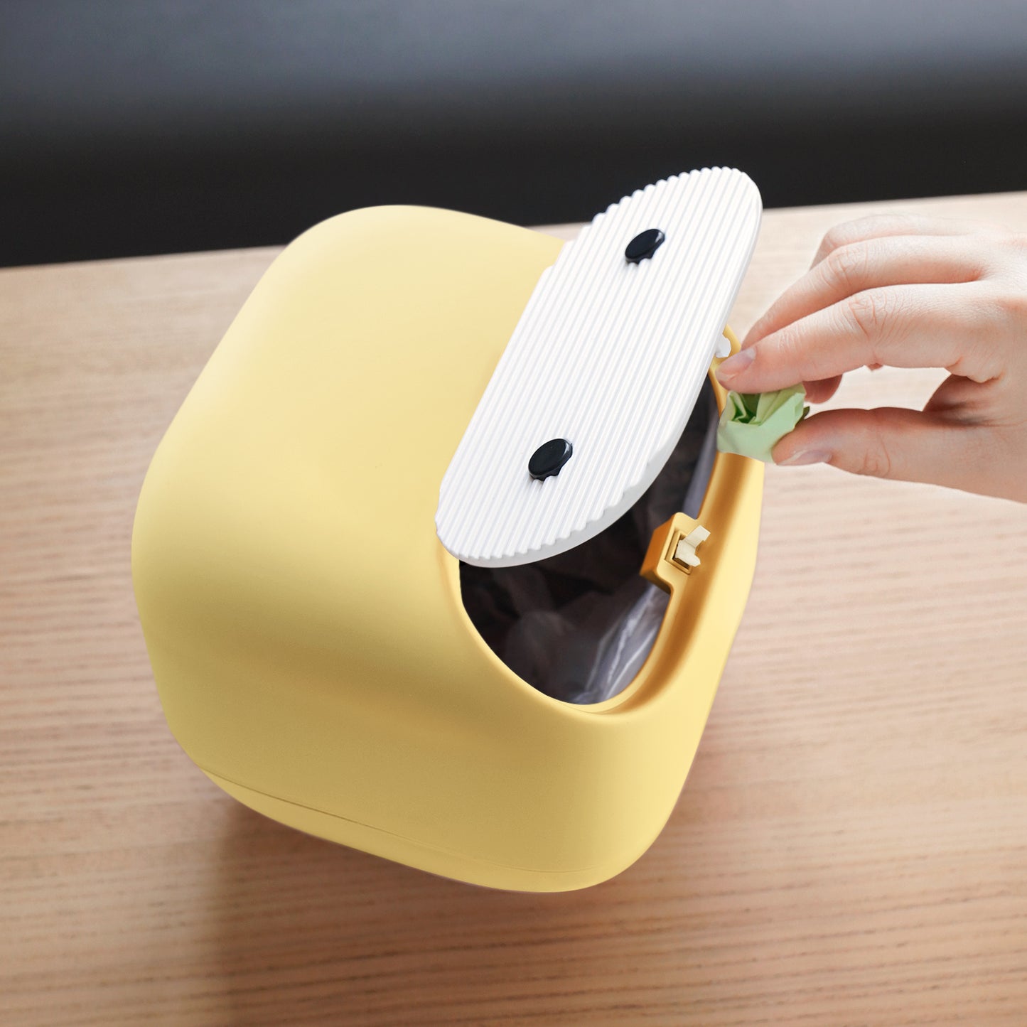 Mini Desktop Trash Can with Trash Bags, Press Open Lid Ninja Portable Plastic