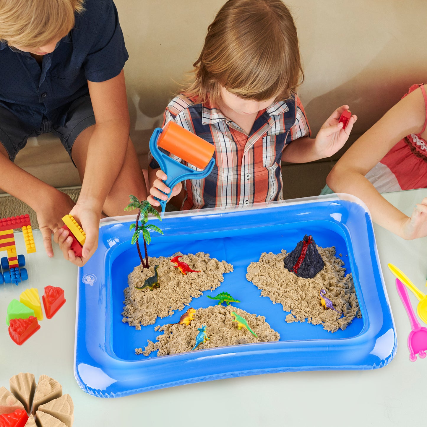 Play Sand Kit 3.3lbs 2 Colors Sensory Sand with Dinosaur Animal Cake Molds Tools